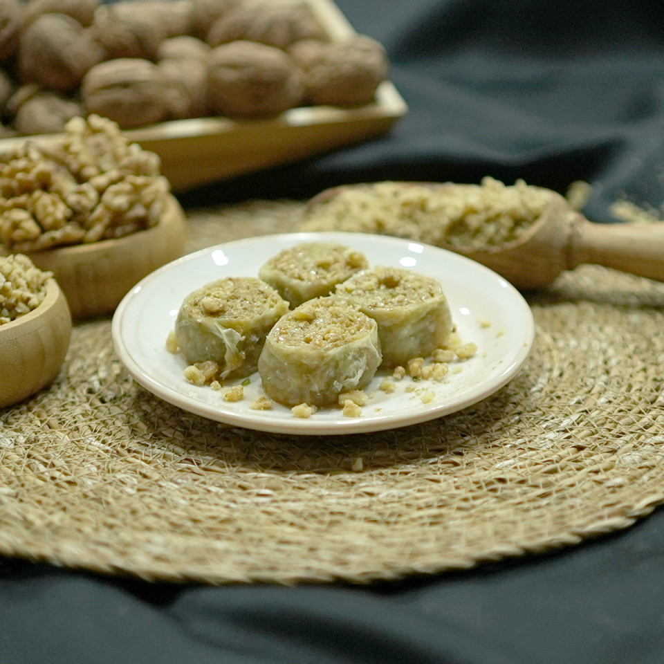 Cevizli Saray Sarması