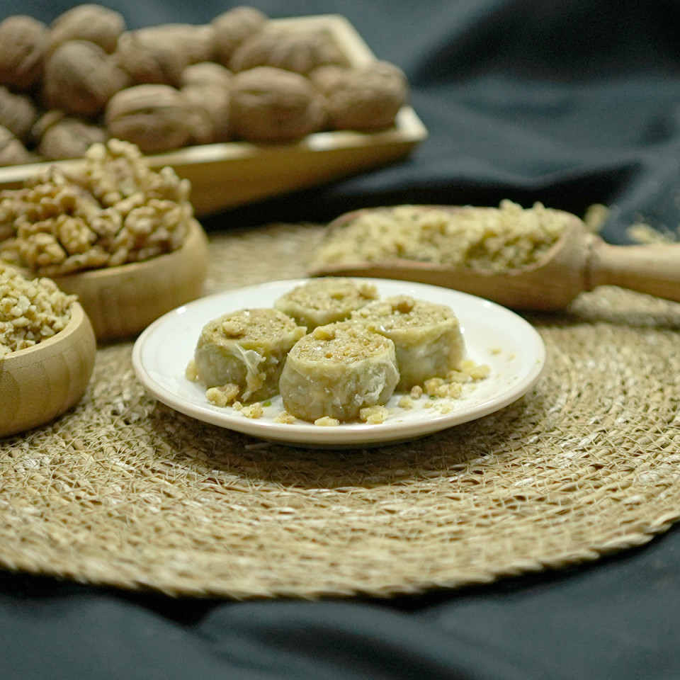 Cevizli Saray Sarması